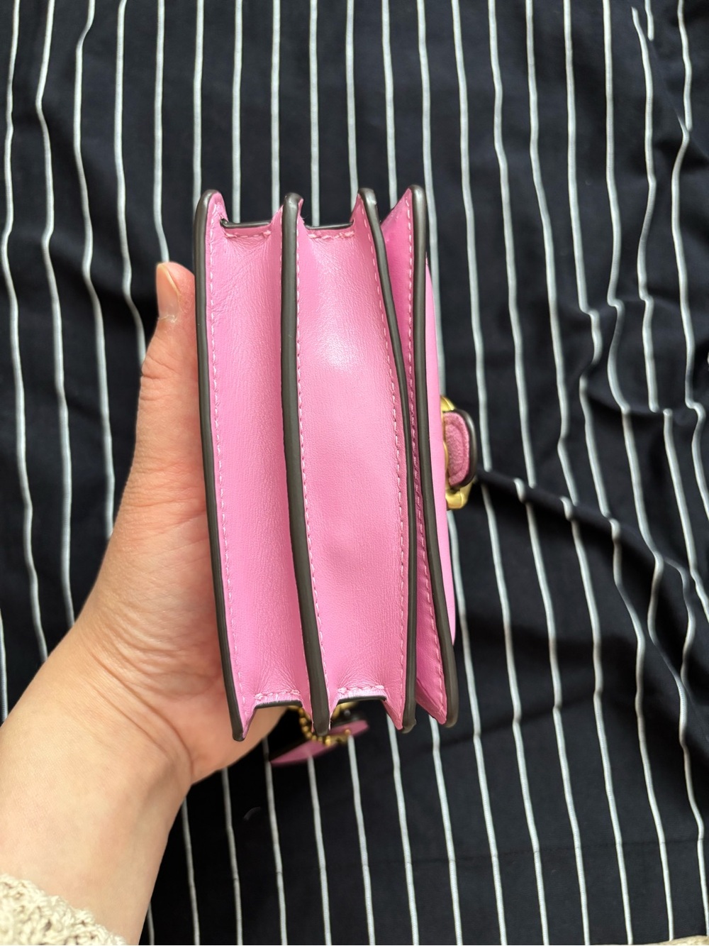 ❌❌SOLD❌❌Coach Tabby 12 in Fuchsia Pink - Picture 10 of 11